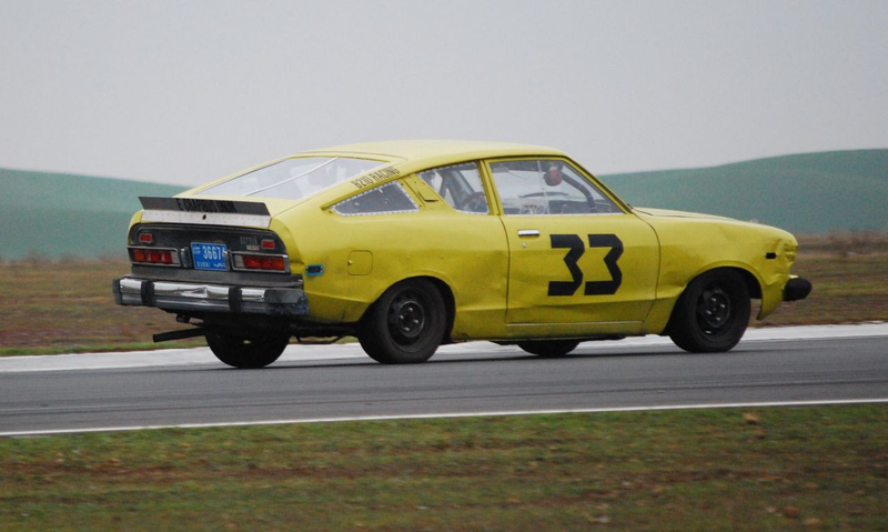Illustration for article titled 24 Hours Of LeMons Arse Freeze-A-Palooza Über Gallery: Awesome Datsuns, Driven Nissans
